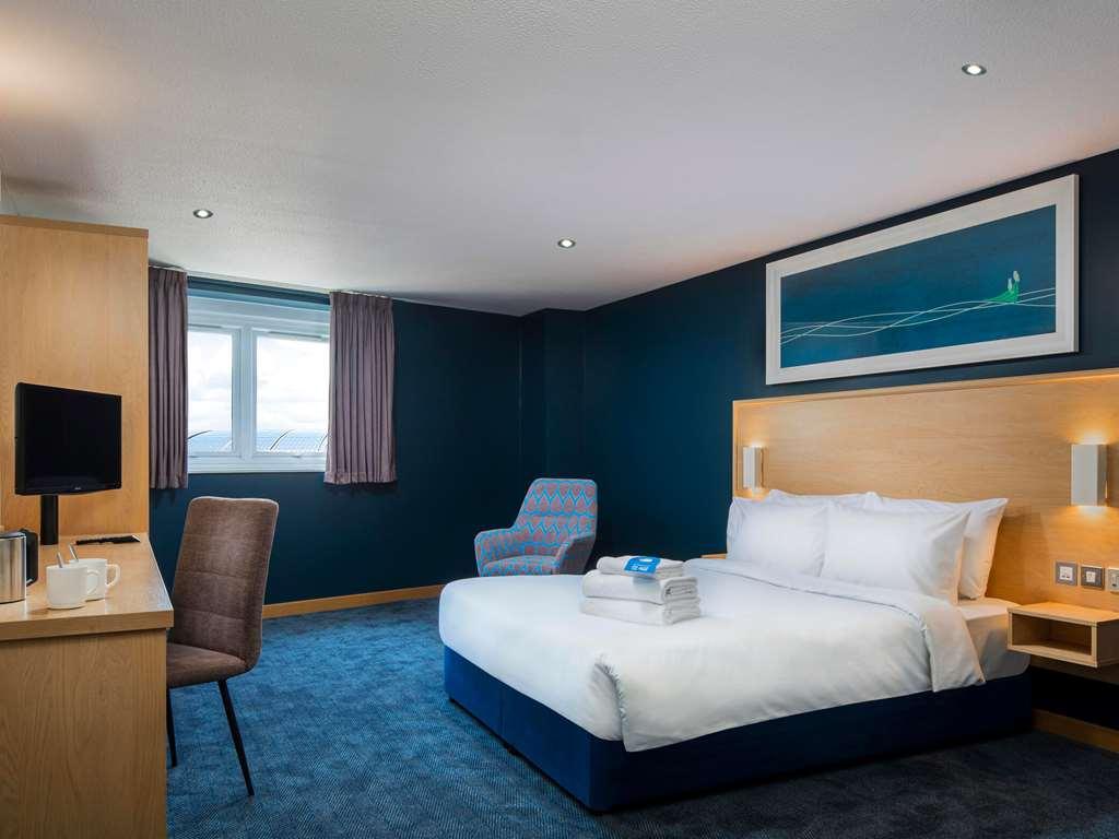 Travelodge Reading Whitley Ruang foto
