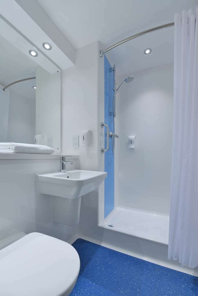Travelodge Reading Whitley Ruang foto